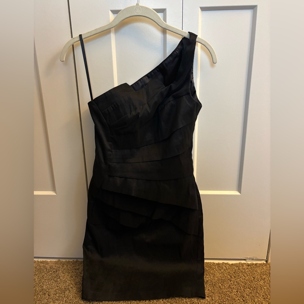 Jessica McClintock Black One-Shoulder Dress